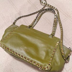Valentino Garavani rockstud leather handbag tote green